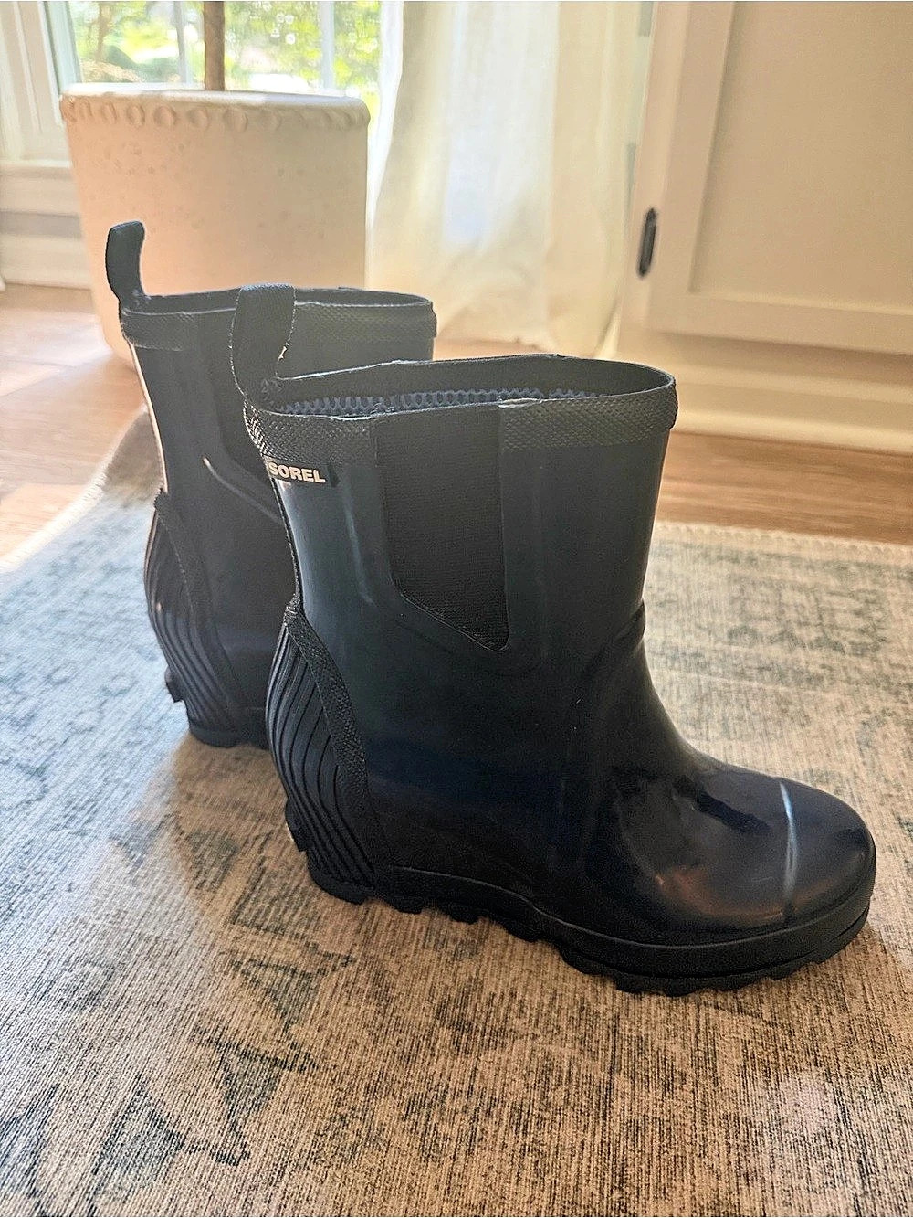 Sorel Joan Rain Wedge navy Rain Boots US 8 Like New